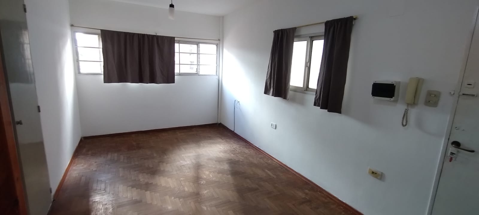 Depto. 1 dormitorio en Bv. San Juan 780 — foto 2
